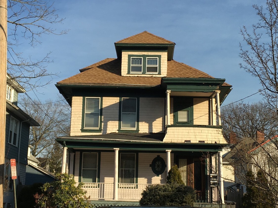 Primary Photo - 265 Winthrop Ave
