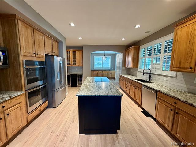 Foto del edificio - 10761 Glengate Cir