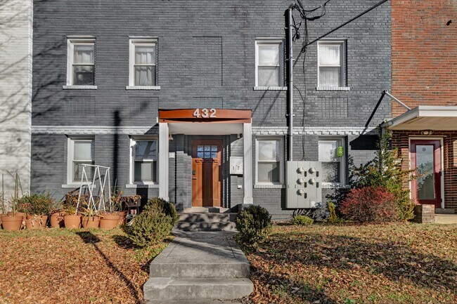 Foto del edificio - 432 Evarts St NE