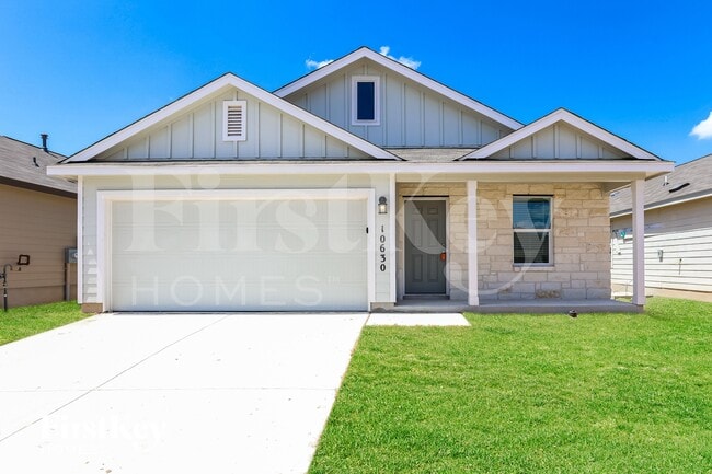 Building Photo - 10630 Erinita Way