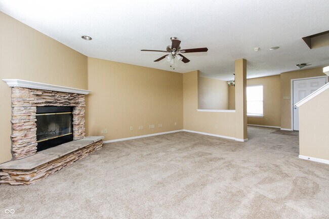 Foto del edificio - 8135 S Cricket Ln