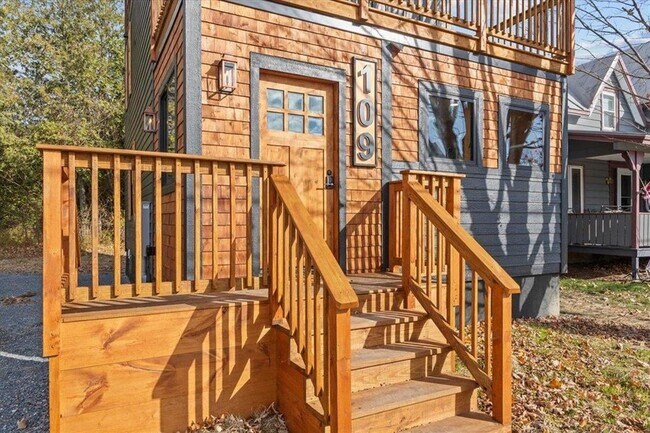 Foto del edificio - 109 School St