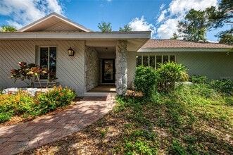 Building Photo - 1224 S View Dr