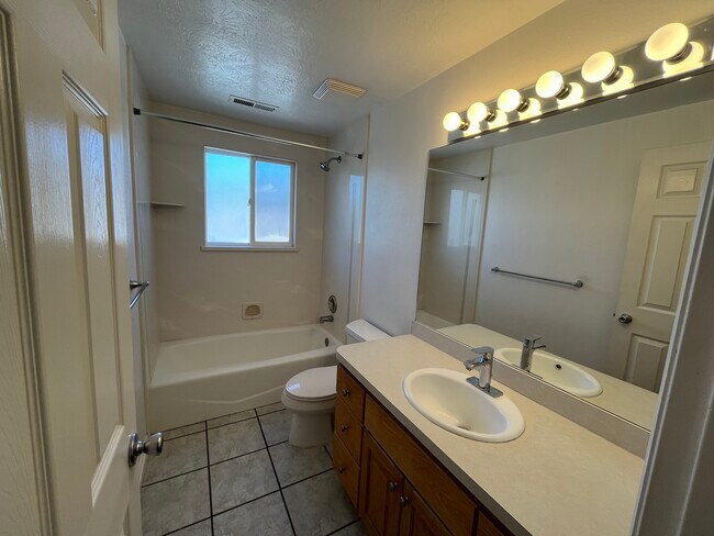 Bathroom - 363 E 1500 S