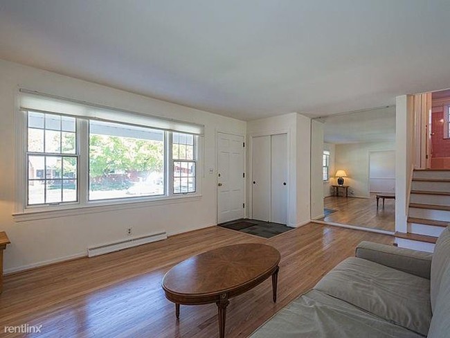 Building Photo - 4 br, 2 bath House - 2045 Norfolk St