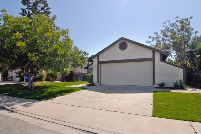 Foto del edificio - 3065 Leilani Way