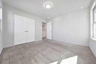 Building Photo - 20864 Sheffield Pk Dr