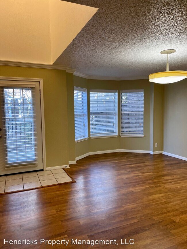 Building Photo - 3 br, 2.5 bath House - 16601 Turkey Point St