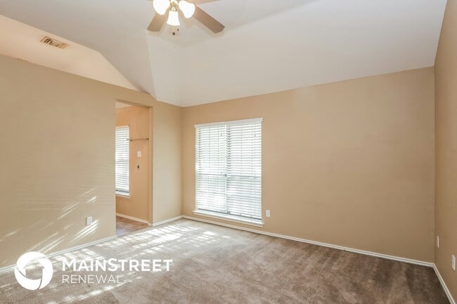 Building Photo - 4031 Rocky Ledge Dr