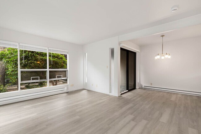 Foto del edificio - 860 100th Ave NE
