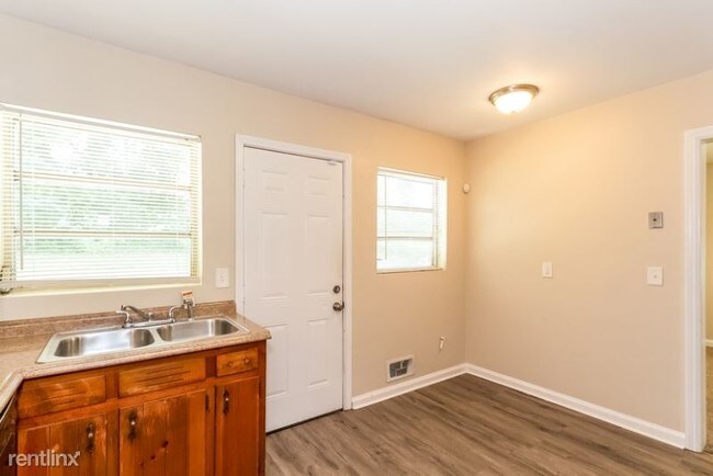 Building Photo - 3 br, 2.5 bath House - 2905 Dale Creek Dr NW