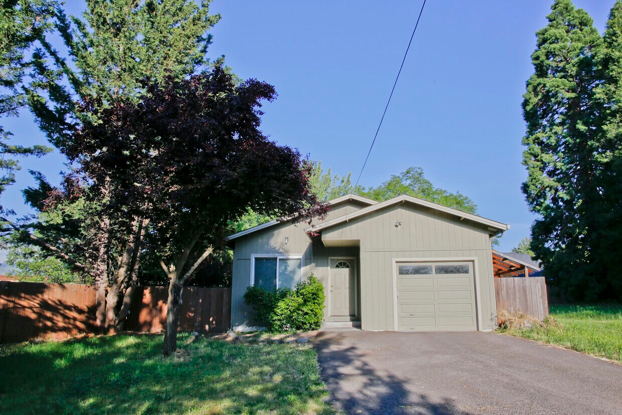 Foto principal - 540 Clay St