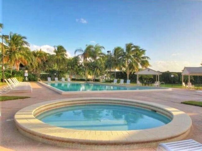 Foto del edificio - 8415 Red Wagon Ln