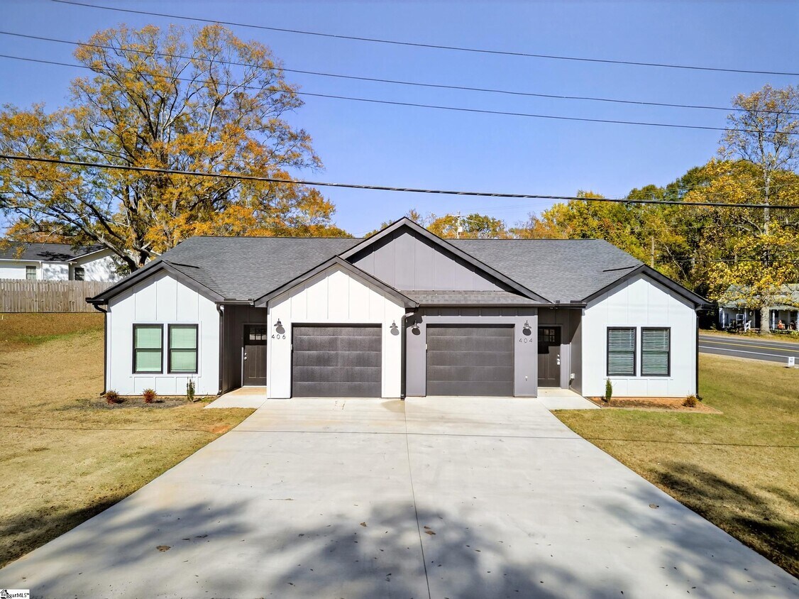 Foto principal - 404 Fairfield St