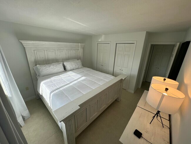 Building Photo - 4236 Deste Ct