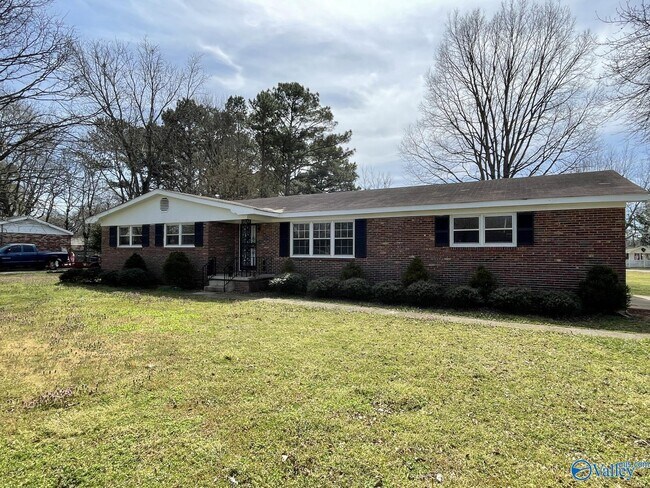 Foto del edificio - 8413 Old Madison Pike