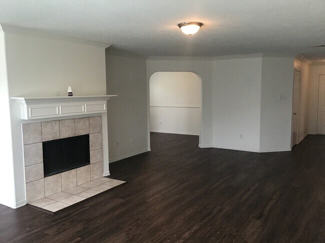 Building Photo - 11919 Panay Village Drive