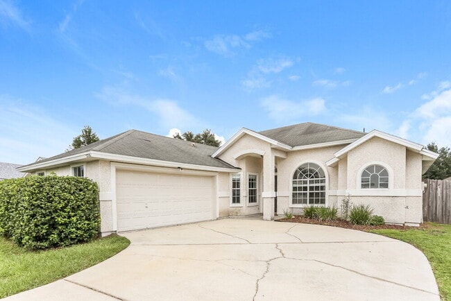 Building Photo - 3720 Arava Dr