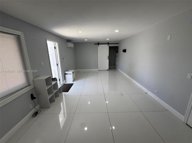 Foto del edificio - 5181 NE 16th Ave