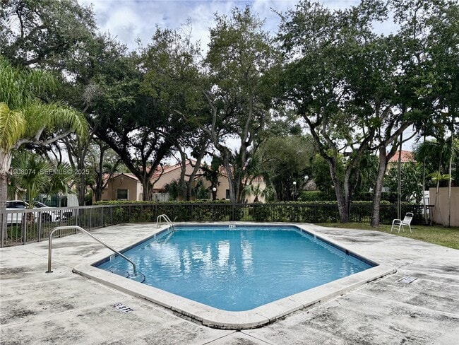 Foto del edificio - 11820 SW 80th St