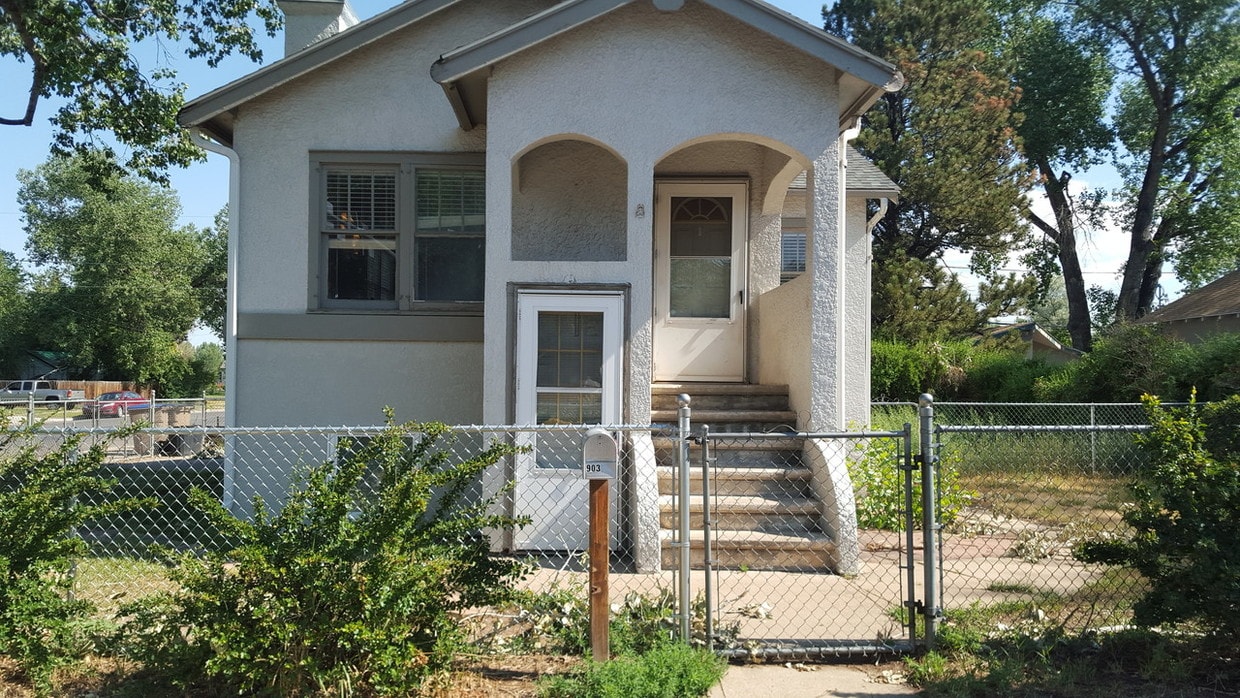 Primary Photo - 903 Harney St