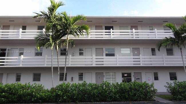 Building Photo - 700 Layne Blvd