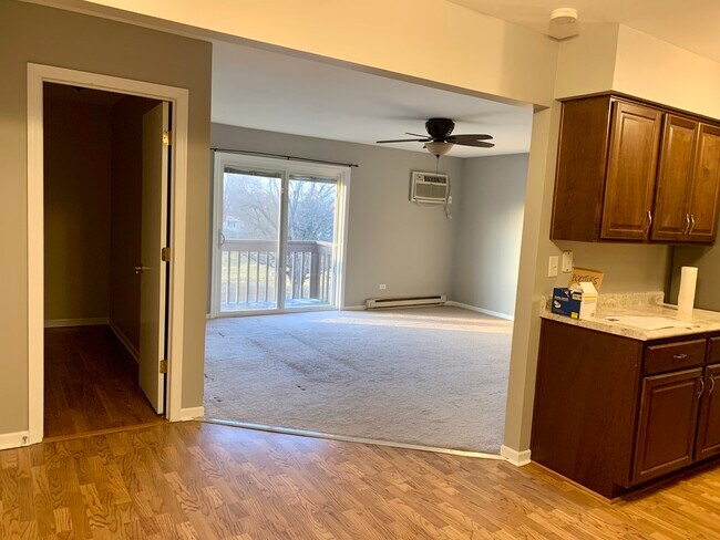 Building Photo - 1108 Shagbark Ct