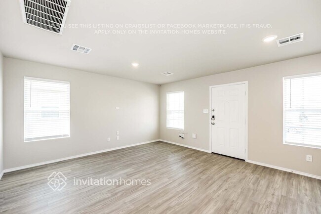 Building Photo - 13710 Harvest Valley