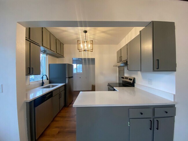 Foto del edificio - Illinois Duplex