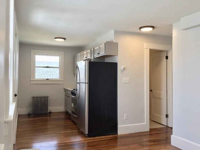 Foto del edificio - 198 Harris St