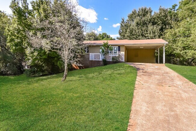 Foto del edificio - 8888 Northview Dr
