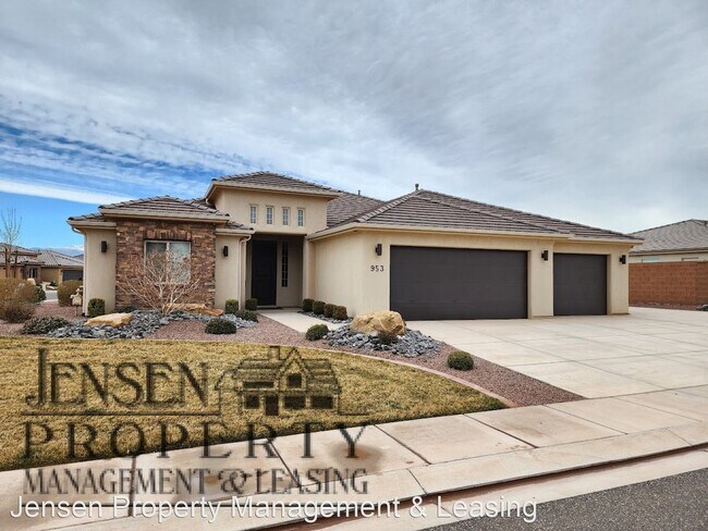 Foto del edificio - 4 br, 2 bath House - 953 East 4090 South