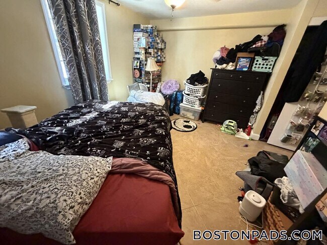 Foto del edificio - 1 Colonial Dr