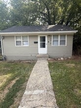 Building Photo - 2014 SW Van Buren St