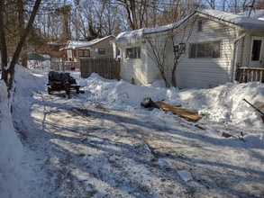 Building Photo - 10 Paradise Trail