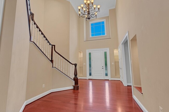 Building Photo - 7607 Newmarket Dr