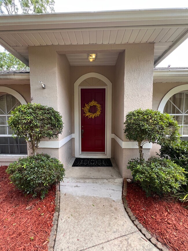Building Photo - 345 Silver Pine Dr