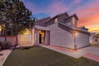 Building Photo - 2817 Bay Tree Dr