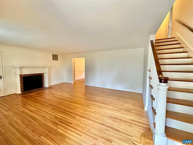 Foto del edificio - 2278 Hansens Mountain Rd