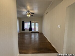 Building Photo - 606 Elkhorn Dr