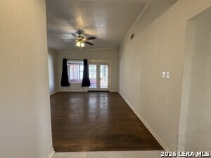 Foto del edificio - 606 Elkhorn Dr