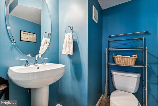 Foto del edificio - 3538 Huntley Manor Ln
