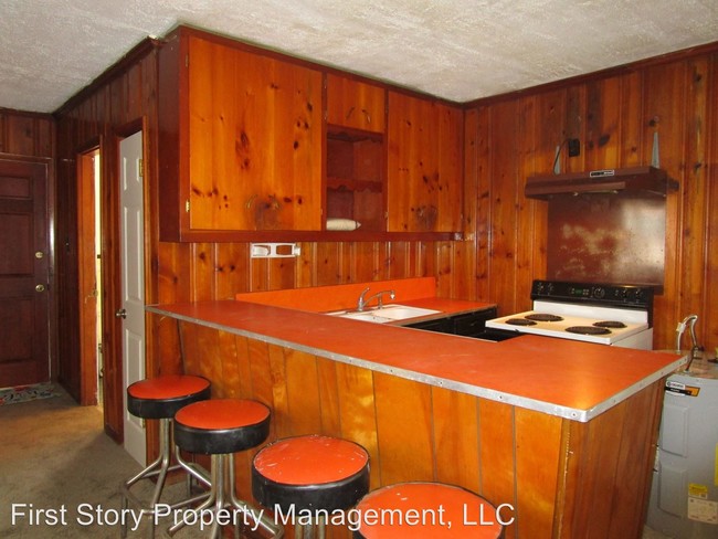 Building Photo - 1401 S Bronough St