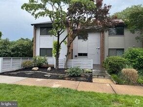 Building Photo - 11769 Indian Ridge Rd