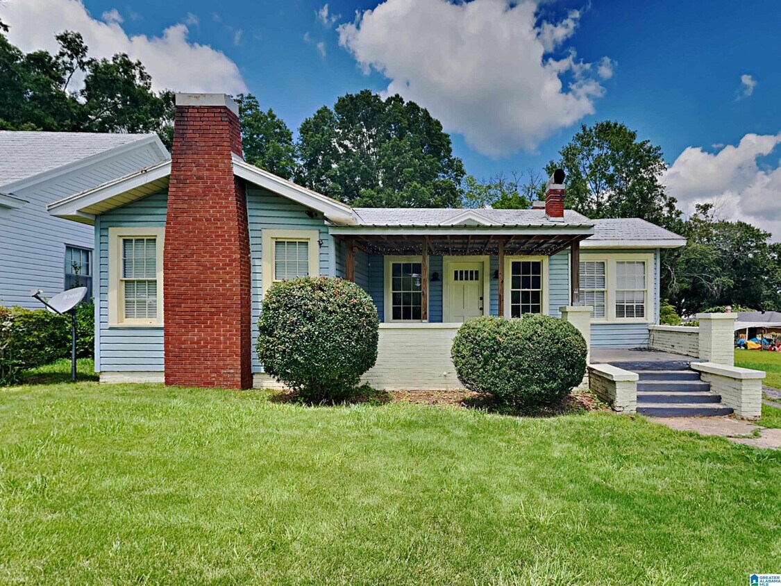 304 Sunrise Blvd, Hueytown, AL 35023 House Rental in Hueytown, AL