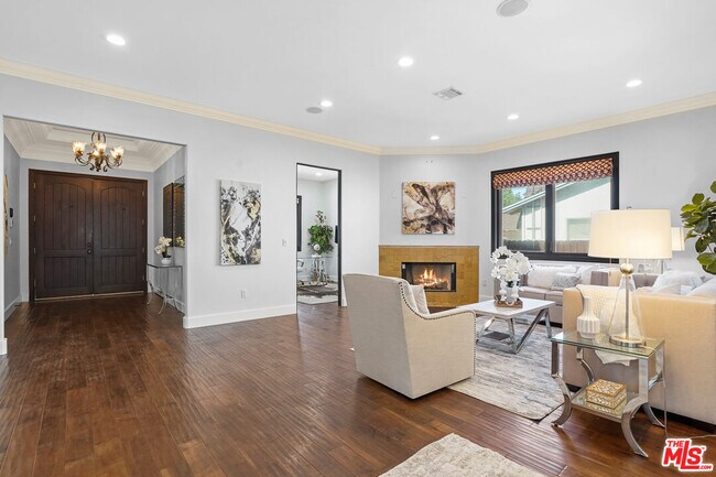 Foto del edificio - 22953 W Oxnard St