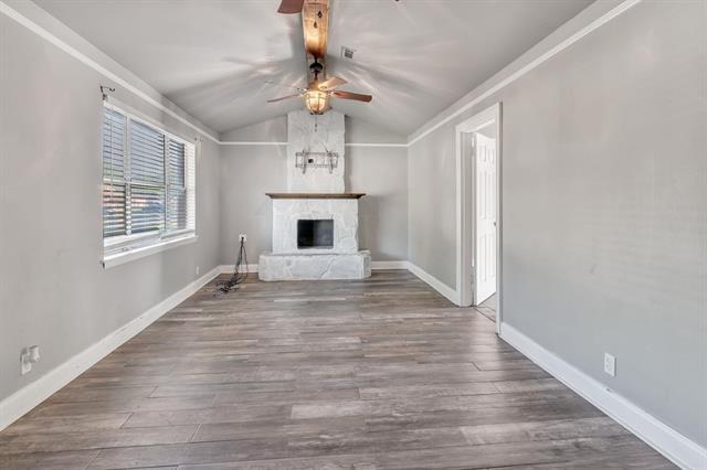 Foto del edificio - 3510 Reeves St