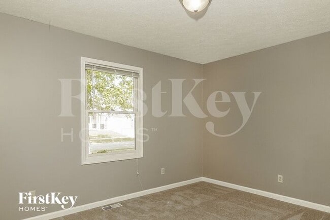 Building Photo - 4057 Jason Ave