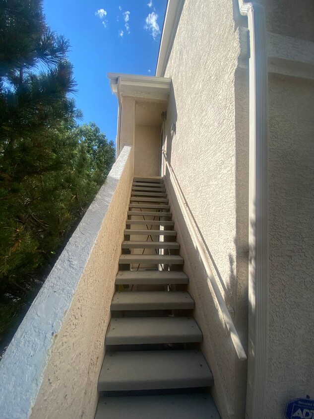 Primary Photo - 2 Bedroom, 2 Bath CONDO close to Fort Carson