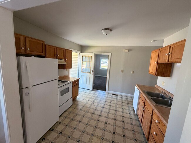Foto del edificio - 2020 N Glenwood Ave